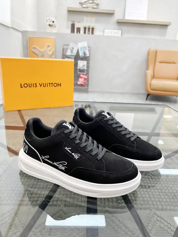 Louis Vuitton Shoe 